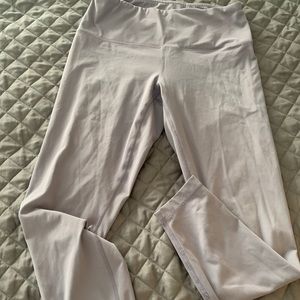 Light purple leggings